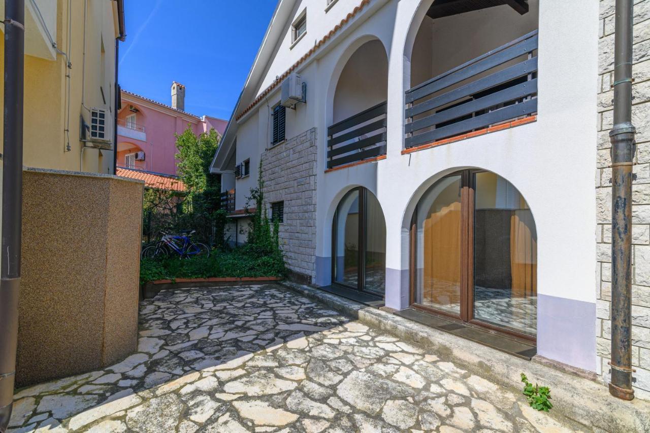 Apartments With A Parking Space Premantura, Medulin - 2228 Luaran gambar