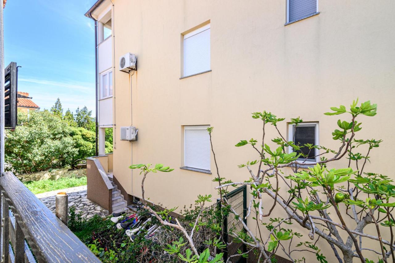 Apartments With A Parking Space Premantura, Medulin - 2228 Luaran gambar