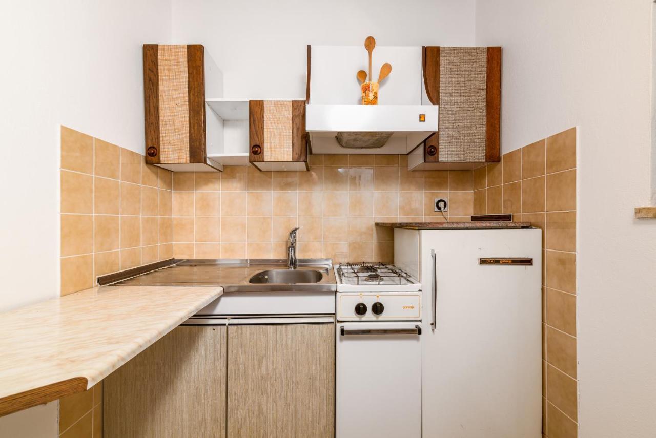 Apartments With A Parking Space Premantura, Medulin - 2228 Luaran gambar